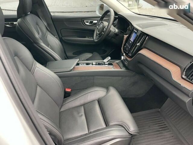 Вольво ХС60, объемом двигателя 0 л и пробегом 15 тыс. км за 65300 $, фото 23 на Automoto.ua