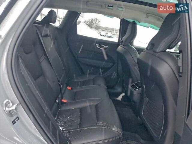 Вольво ХС60, объемом двигателя 2 л и пробегом 21 тыс. км за 12000 $, фото 10 на Automoto.ua