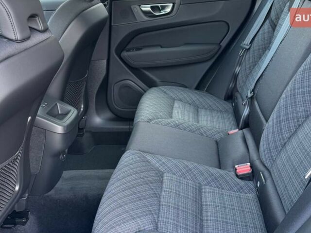 Вольво ХС60, об'ємом двигуна 1.97 л та пробігом 0 тис. км за 56880 $, фото 9 на Automoto.ua