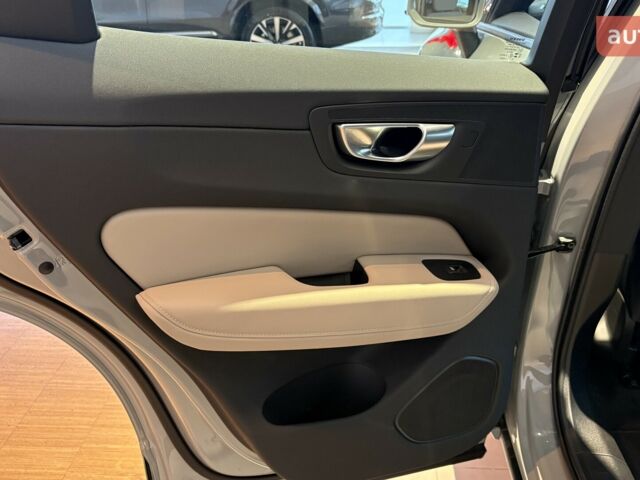 купити нове авто Вольво ХС60 2025 року від офіційного дилера Віннер Автомотів Volvo Вольво фото