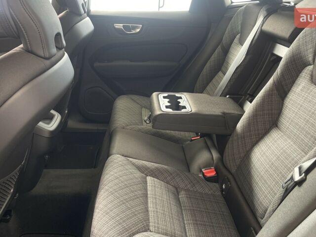 Вольво ХС60 2025 в Киеве на Automoto.ua Вольво ХС60, объемом двигателя 1.97 л и пробегом 0 тыс. км за 57451 $, фото 16 на Automoto.ua