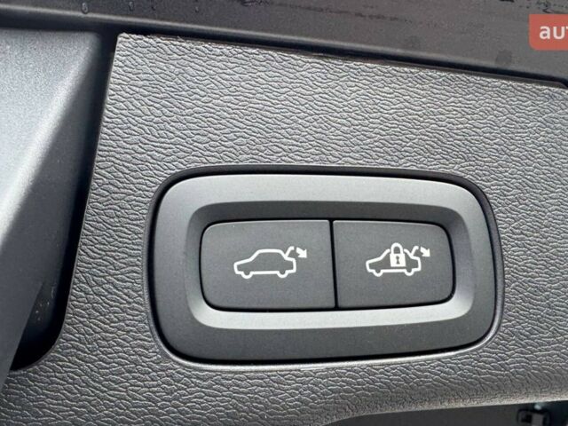 Вольво ХС60, об'ємом двигуна 1.97 л та пробігом 0 тис. км за 87215 $, фото 24 на Automoto.ua