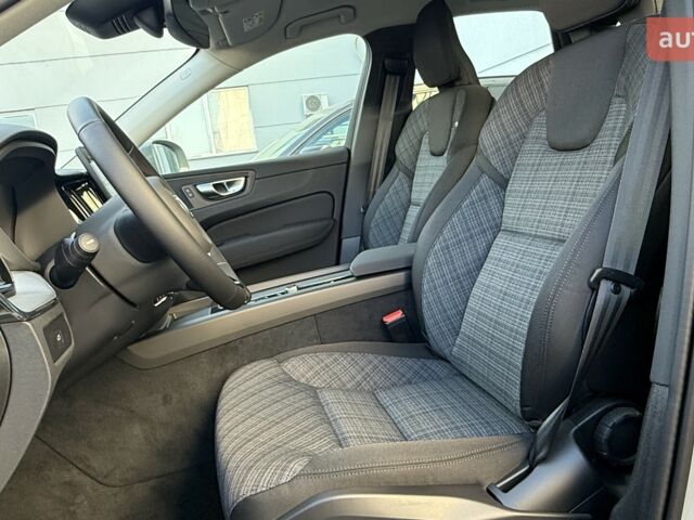 купить новое авто Вольво ХС60 2025 года от официального дилера Changan НІКО Мегаполіс Вольво фото