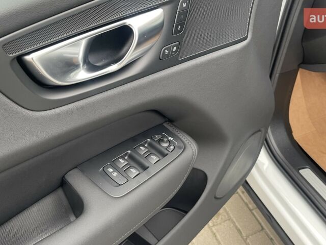 Вольво ХС60, объемом двигателя 1.97 л и пробегом 0 тыс. км за 61664 $, фото 24 на Automoto.ua