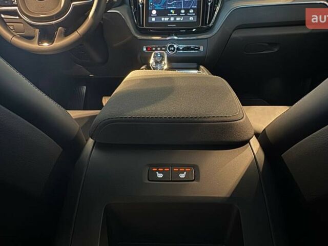 Вольво ХС60, об'ємом двигуна 1.97 л та пробігом 0 тис. км за 70266 $, фото 24 на Automoto.ua