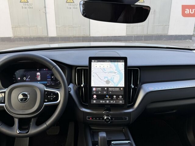 купить новое авто Вольво ХС60 2025 года от официального дилера Changan НІКО Мегаполіс Вольво фото