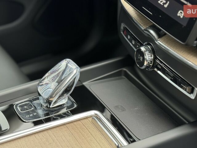 купити нове авто Вольво ХС60 2025 року від офіційного дилера Volvo Car-Одеса Вольво фото