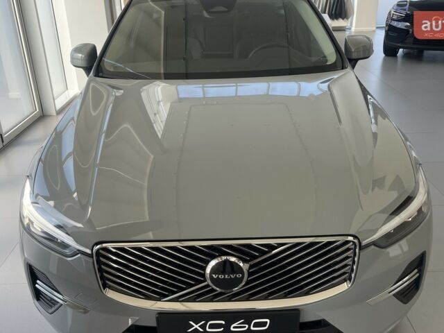 Вольво ХС60 2025 в Киеве на Automoto.ua Вольво ХС60, объемом двигателя 1.97 л и пробегом 0 тыс. км за 57451 $, фото 3 на Automoto.ua