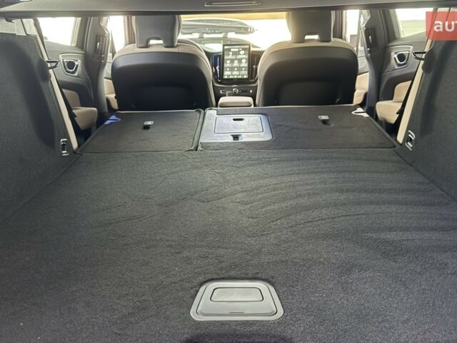 Вольво ХС60, объемом двигателя 1.97 л и пробегом 0 тыс. км за 60389 $, фото 26 на Automoto.ua