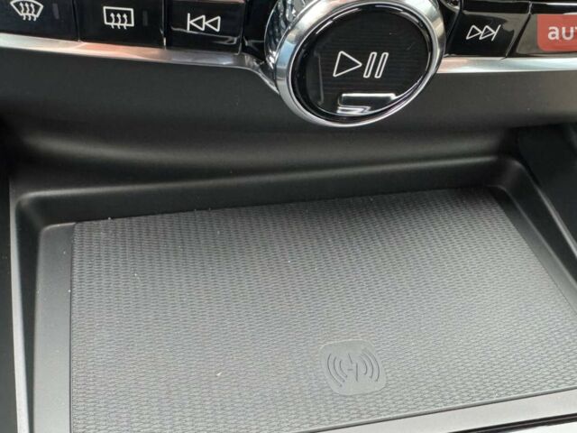 Вольво ХС60, об'ємом двигуна 1.97 л та пробігом 0 тис. км за 60163 $, фото 23 на Automoto.ua