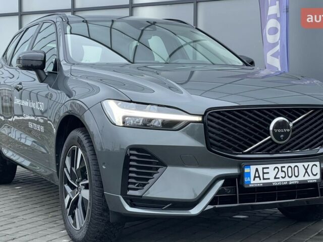 Вольво ХС60, объемом двигателя 1.97 л и пробегом 0 тыс. км за 65847 $, фото 2 на Automoto.ua