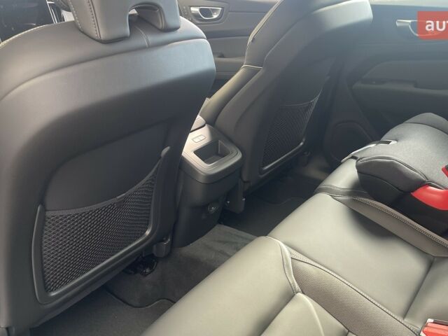 Вольво ХС60 2025 в Киеве на Automoto.ua Вольво ХС60, объемом двигателя 1.97 л и пробегом 0 тыс. км за 68651 $, фото 15 на Automoto.ua