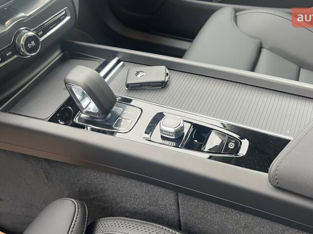 Вольво ХС60, объемом двигателя 1.97 л и пробегом 0 тыс. км за 61664 $, фото 23 на Automoto.ua