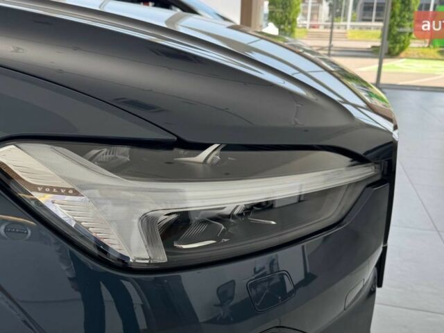 купить новое авто Вольво ХС60 2025 года от официального дилера Автоцентр Поділля Вольво фото
