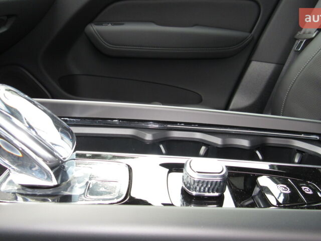 купити нове авто Вольво ХС60 2025 року від офіційного дилера Автоцентр AUTO.RIA Вольво фото