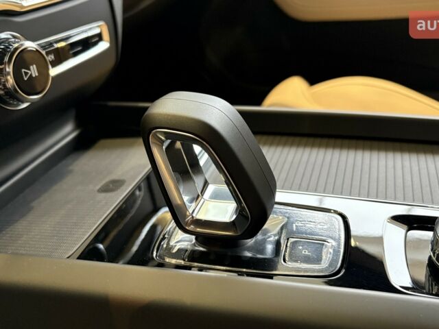 купити нове авто Вольво ХС60 2025 року від офіційного дилера Віннер Автомотів Volvo Вольво фото