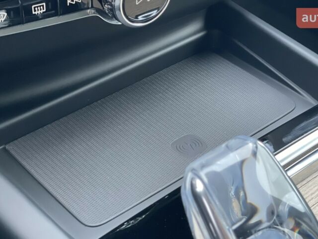 Вольво ХС60, объемом двигателя 1.97 л и пробегом 0 тыс. км за 65847 $, фото 26 на Automoto.ua