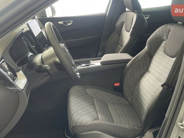 Вольво ХС60 2025 в Киеве на Automoto.ua Вольво ХС60, объемом двигателя 1.97 л и пробегом 0 тыс. км за 57451 $, фото 10 на Automoto.ua