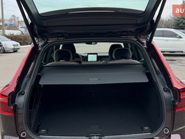 Вольво ХС60, об'ємом двигуна 1.97 л та пробігом 0 тис. км за 65962 $, фото 29 на Automoto.ua