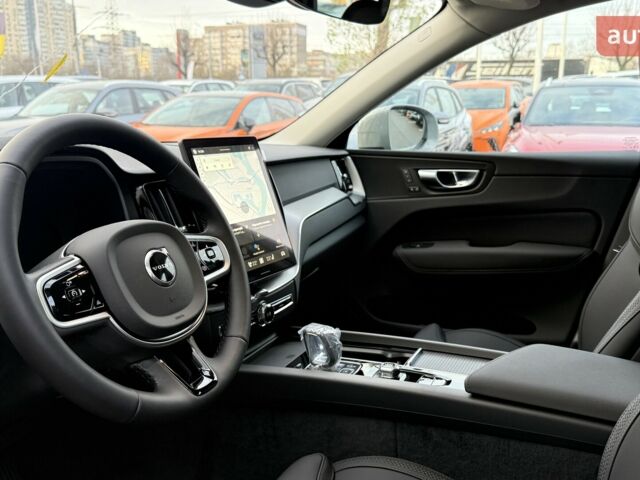 купити нове авто Вольво ХС60 2025 року від офіційного дилера Changan НІКО Мегаполіс Вольво фото