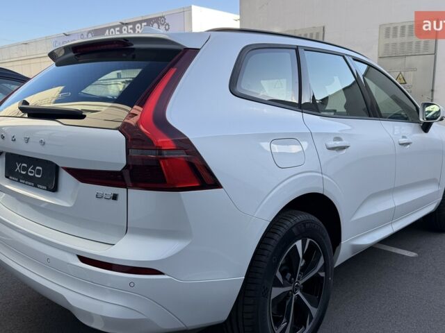 купить новое авто Вольво ХС60 2025 года от официального дилера Changan НІКО Мегаполіс Вольво фото