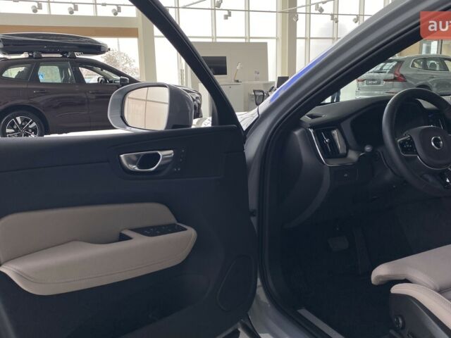 купить новое авто Вольво ХС60 2025 года от официального дилера Автоцентр AUTO.RIA Вольво фото