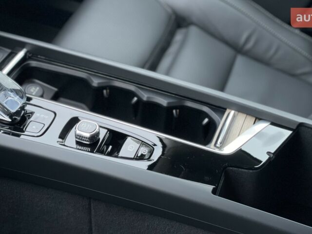 Вольво ХС60, объемом двигателя 1.97 л и пробегом 0 тыс. км за 65847 $, фото 24 на Automoto.ua