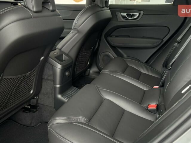 Вольво ХС60, объемом двигателя 1.97 л и пробегом 0 тыс. км за 86671 $, фото 42 на Automoto.ua