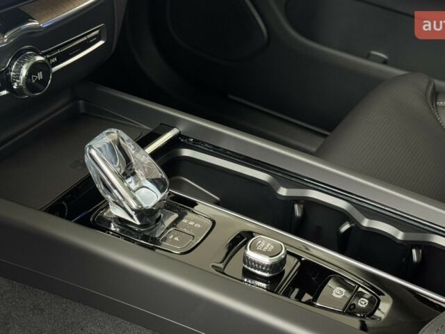 Вольво ХС60, объемом двигателя 1.97 л и пробегом 0 тыс. км за 86671 $, фото 27 на Automoto.ua