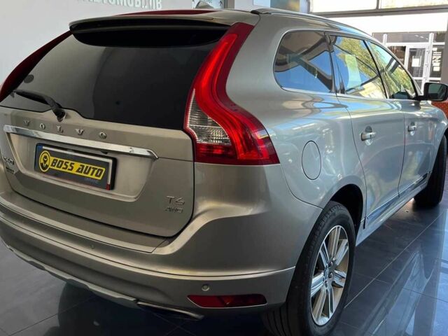 Сірий Вольво ХС60, об'ємом двигуна 2 л та пробігом 172 тис. км за 16700 $, фото 6 на Automoto.ua