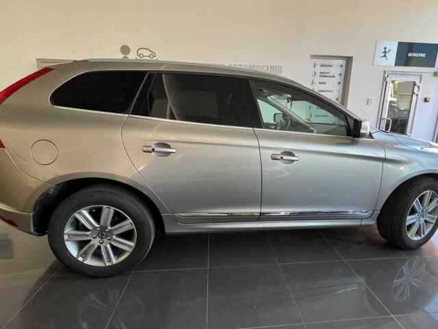 Сірий Вольво ХС60, об'ємом двигуна 2 л та пробігом 172 тис. км за 16700 $, фото 7 на Automoto.ua