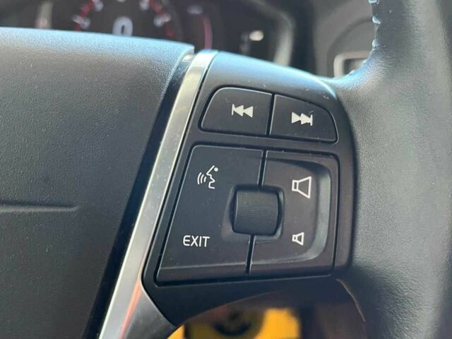 Сірий Вольво ХС60, об'ємом двигуна 2 л та пробігом 172 тис. км за 16700 $, фото 13 на Automoto.ua