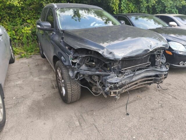 Сірий Вольво ХС60, об'ємом двигуна 2.4 л та пробігом 300 тис. км за 6900 $, фото 3 на Automoto.ua