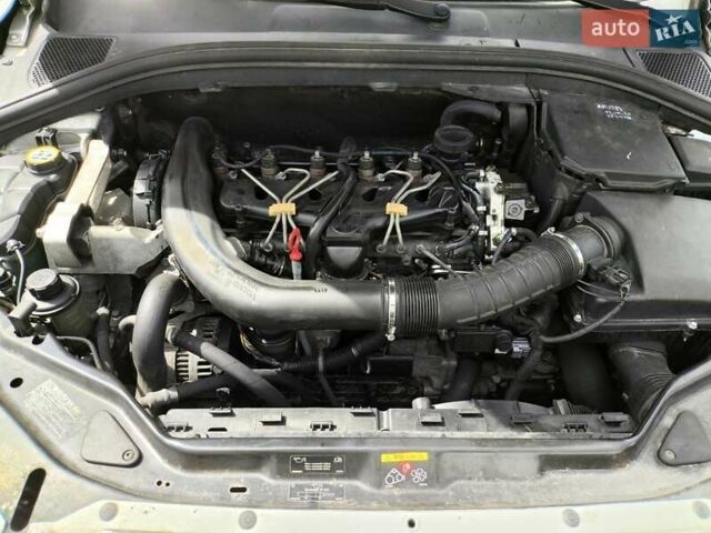 Вольво ХС60 2009 в Миргороде на Automoto.ua Серый Вольво ХС60, объемом двигателя 2.4 л и пробегом 379 тыс. км за 12500 $, фото 25 на Automoto.ua