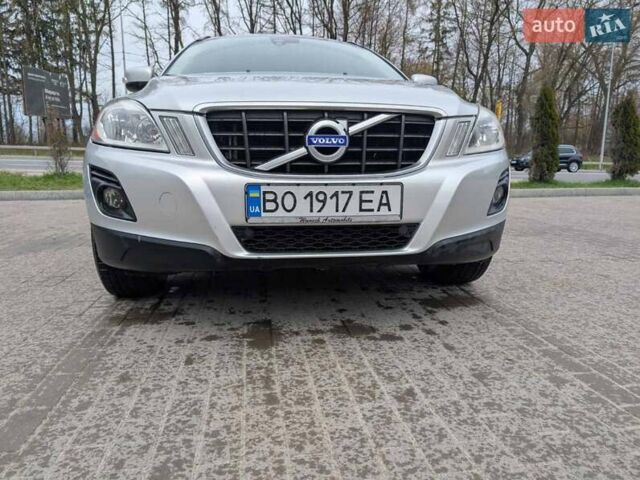 Серый Вольво ХС60, объемом двигателя 2.4 л и пробегом 225 тыс. км за 13300 $, фото 6 на Automoto.ua