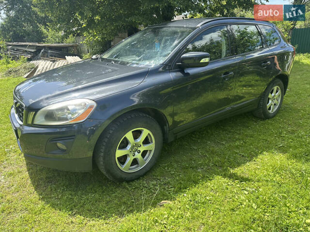 Серый Вольво ХС60, объемом двигателя 2.4 л и пробегом 329 тыс. км за 9800 $, фото 16 на Automoto.ua