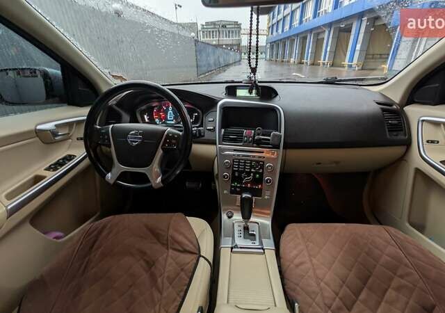 Серый Вольво ХС60, объемом двигателя 2.4 л и пробегом 278 тыс. км за 12300 $, фото 16 на Automoto.ua