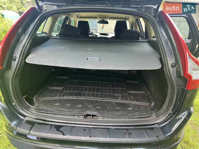 Серый Вольво ХС60, объемом двигателя 2.4 л и пробегом 329 тыс. км за 9800 $, фото 10 на Automoto.ua