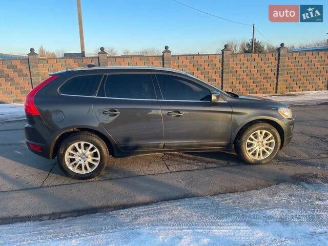 Серый Вольво ХС60, объемом двигателя 2.4 л и пробегом 241 тыс. км за 13500 $, фото 11 на Automoto.ua