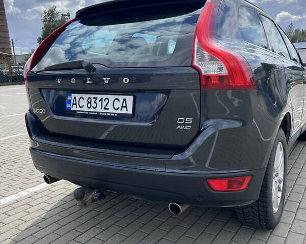 Серый Вольво ХС60, объемом двигателя 2.4 л и пробегом 285 тыс. км за 14200 $, фото 3 на Automoto.ua