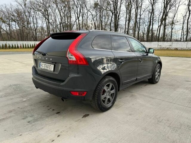 Вольво ХС60 2011 в Луцке на Automoto.ua Серый Вольво ХС60, объемом двигателя 3.2 л и пробегом 370 тыс. км за 10500 $, фото 3 на Automoto.ua