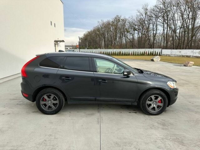 Вольво ХС60 2011 в Луцке на Automoto.ua Серый Вольво ХС60, объемом двигателя 3.2 л и пробегом 370 тыс. км за 10500 $, фото 9 на Automoto.ua