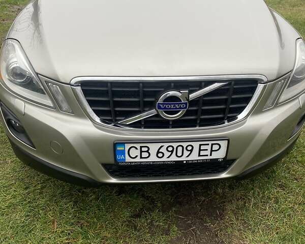 Серый Вольво ХС60, объемом двигателя 2.95 л и пробегом 243 тыс. км за 15000 $, фото 7 на Automoto.ua