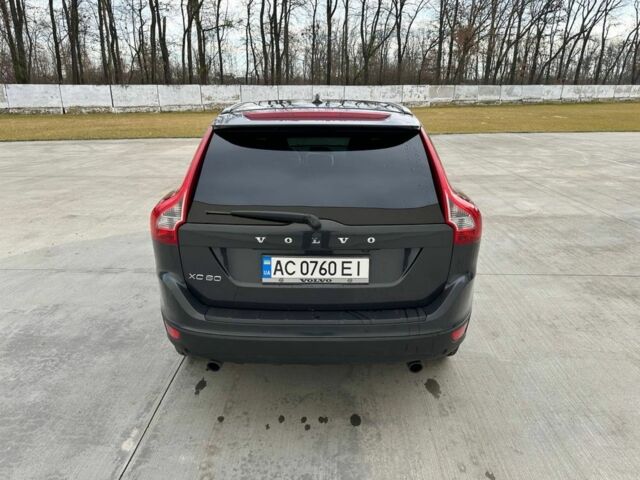 Вольво ХС60 2011 в Луцке на Automoto.ua Серый Вольво ХС60, объемом двигателя 3.2 л и пробегом 370 тыс. км за 10500 $, фото 4 на Automoto.ua