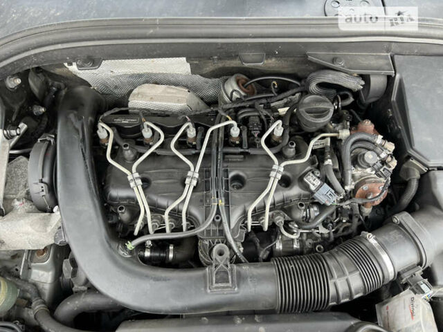 Сірий Вольво ХС60, об'ємом двигуна 2.4 л та пробігом 233 тис. км за 15777 $, фото 33 на Automoto.ua