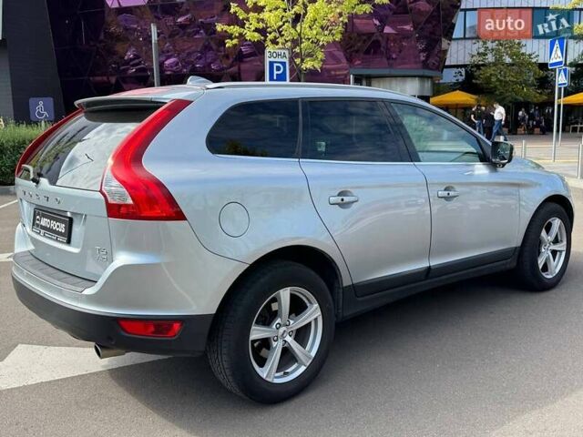 Сірий Вольво ХС60, об'ємом двигуна 2.95 л та пробігом 157 тис. км за 14990 $, фото 5 на Automoto.ua
