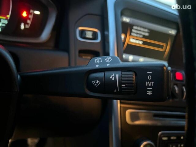 Серый Вольво ХС60, объемом двигателя 2.4 л и пробегом 264 тыс. км за 22290 $, фото 22 на Automoto.ua