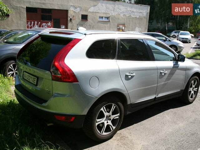 Серый Вольво ХС60, объемом двигателя 2.95 л и пробегом 203 тыс. км за 12300 $, фото 7 на Automoto.ua