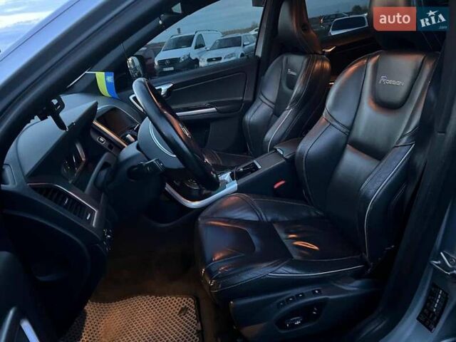 Серый Вольво ХС60, объемом двигателя 2.4 л и пробегом 264 тыс. км за 22290 $, фото 16 на Automoto.ua