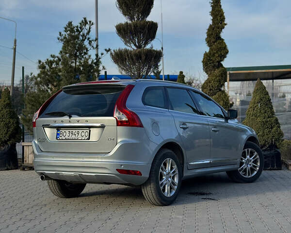 Сірий Вольво ХС60, об'ємом двигуна 1.98 л та пробігом 256 тис. км за 16499 $, фото 7 на Automoto.ua